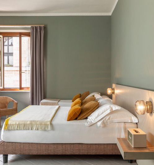 Rooms for Triple in rome