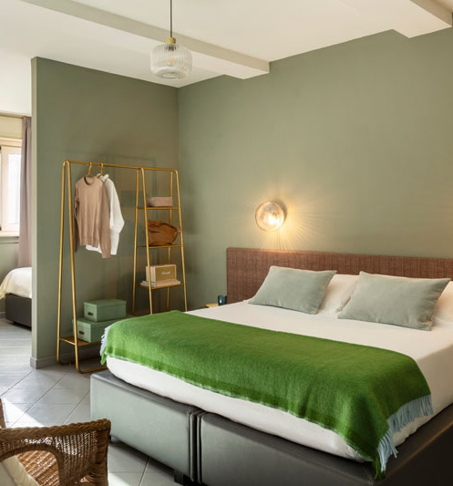 Family rooms in rome