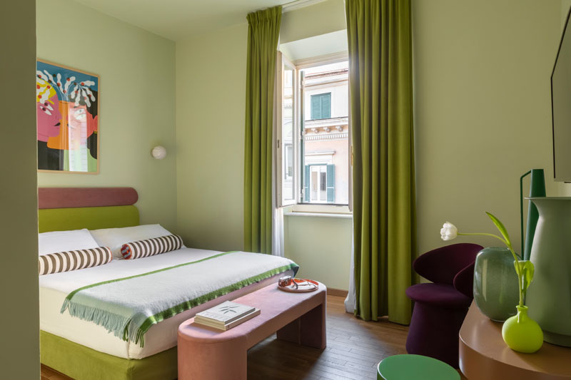 General view of the deluxe room - Hotel Marisa, BZAR hotels in Rome - View 1